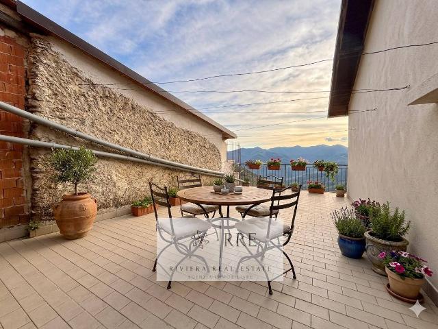 Villa Indipendente in vendita a Ranzo, Liguria