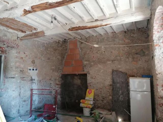 Villa Indipendente in vendita a Carrara, Toscana
