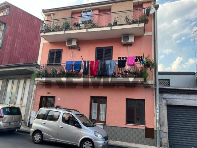 Villa Indipendente in vendita a Belpasso, Sicilia