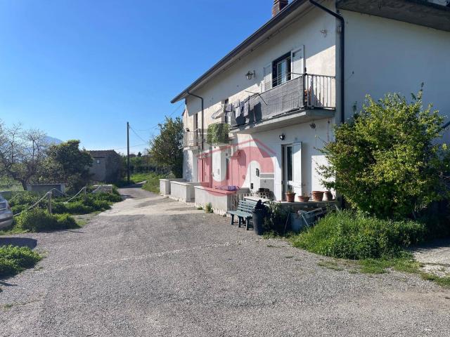Villa Indipendente in vendita a Benevento