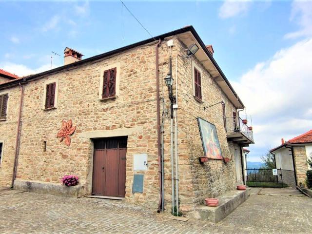 Villa Indipendente in vendita a Piemonte, Cuneo
