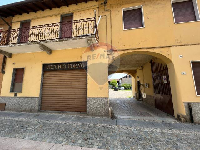 Villa Indipendente in vendita a Boffalora Sopra Ticino, Lombardia