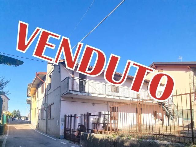Villa Indipendente in vendita a Bottanuco, Lombardia