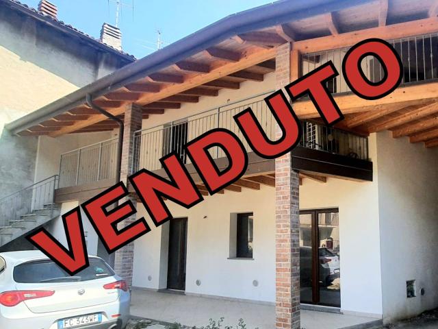 Villa Indipendente in vendita a Brembate, Lombardia