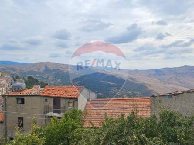 Villa Indipendente in vendita a Capizzi, Sicilia