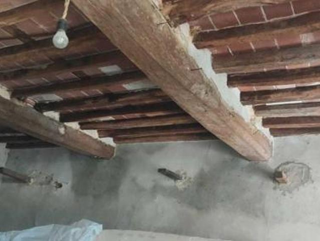 Villa Indipendente in vendita a Pontecimato, Carrara