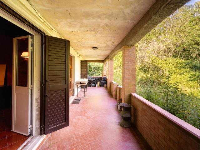 Villa Indipendente in vendita a Casciana Terme Lari, Perignano