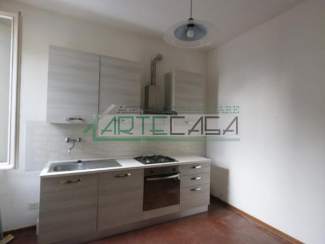 Villa Indipendente in vendita a Laiano, Cascina