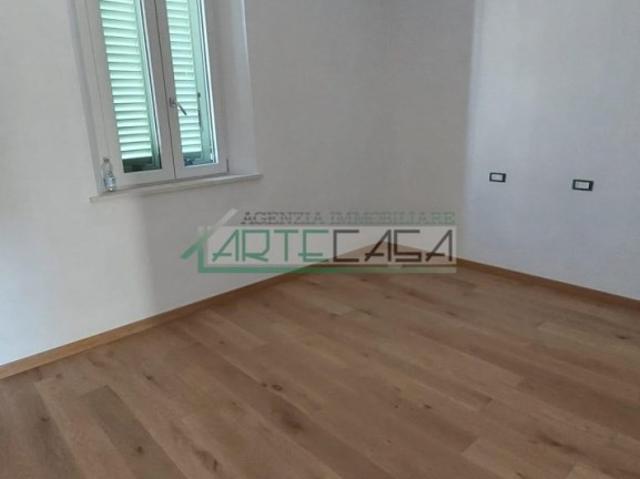Villa Indipendente in vendita a Casciavola, Cascina