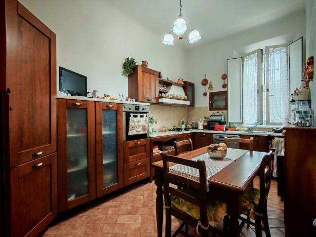 Villa Indipendente in vendita a Visignano, Cascina