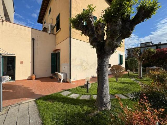 Villa Indipendente in vendita a Unione dei Comuni Circondario dell'Empolese Valdelsa, Castelfiorentino