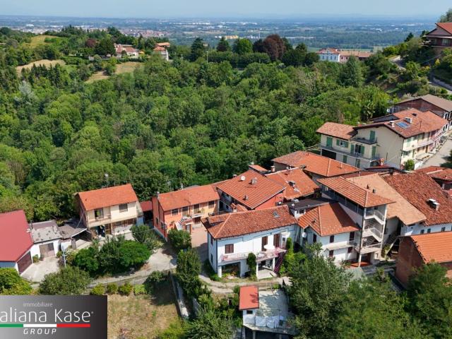 Villa Indipendente in vendita a Castiglione Torinese, Piemonte