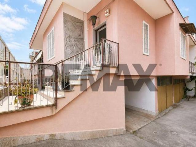 Villa Indipendente in vendita a San Giovanni Galermo-Trappeto-Cibali, Catania