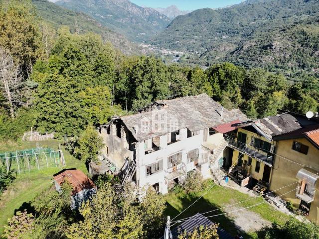 Villa Indipendente in vendita a Salto, Piemonte