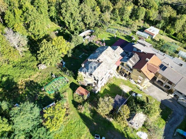 Villa Indipendente in vendita a Salto, Piemonte