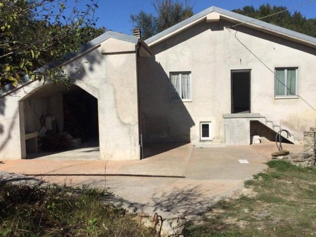 Villa Indipendente in vendita a Dego, Liguria
