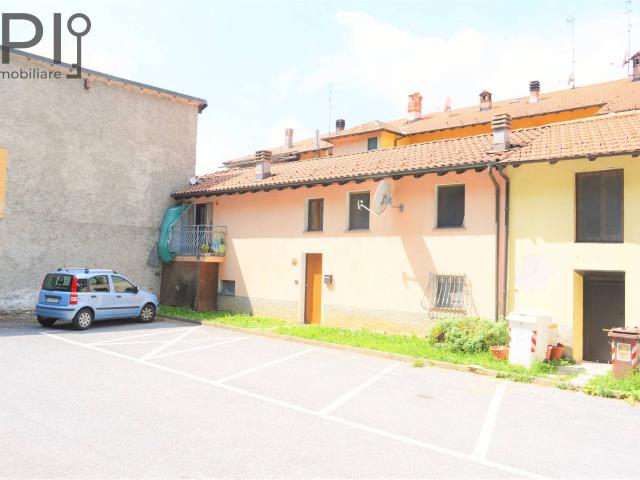 Villa Indipendente in vendita a Dego, Liguria