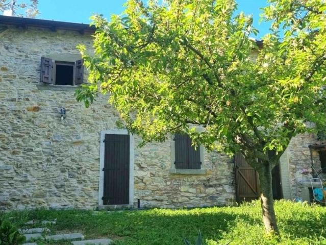 Villa Indipendente in vendita a Unione di comuni Montana Lunigiana, Fivizzano