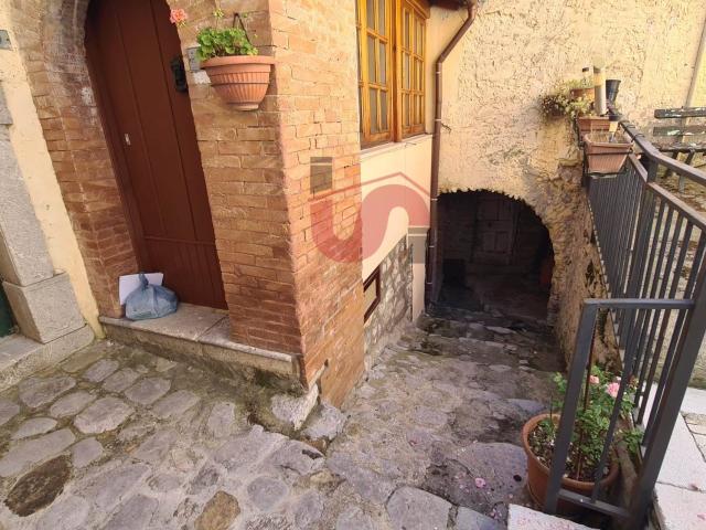 Villa Indipendente in vendita a Foglianise, Campania