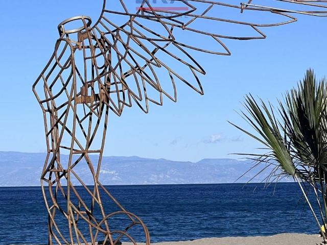 Villa Indipendente in vendita a Giardini Naxos, Sicilia