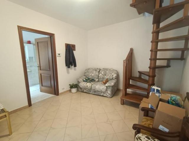Villa Indipendente in vendita a Fabbrica, Carrara