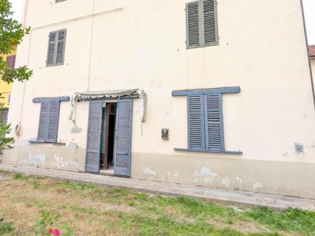 Villa Indipendente in vendita a Larciano, Castelmartini