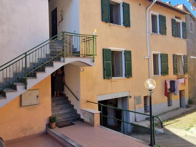 Villa Indipendente in vendita a Mallare, Liguria