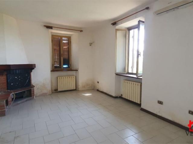 Villa Indipendente in vendita a San Carlo, Marina Di Massa