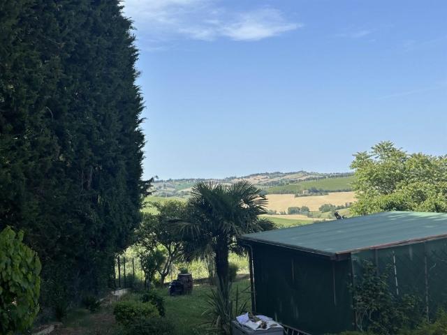 Villa Indipendente in vendita a Marche, Ancona