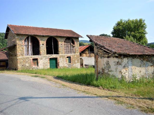 Villa Indipendente in vendita a Piemonte, Alessandria