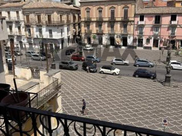 Villa Indipendente in vendita a Paternò, Sicilia