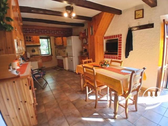 Villa Indipendente in vendita a Perosa Argentina, Torino