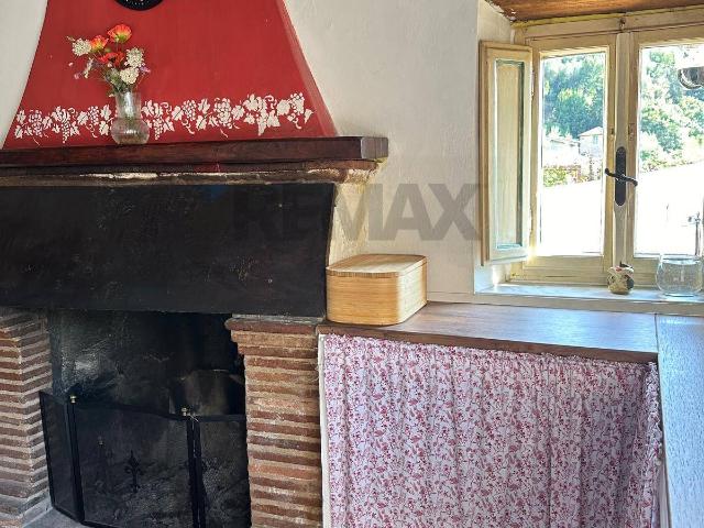 Villa Indipendente in vendita a Unione dei comuni Media Valle del Serchio, Pescaglia
