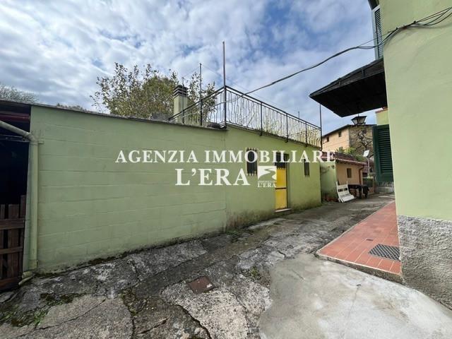 Villa Indipendente in vendita a Pontedera, Toscana