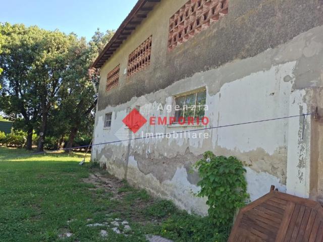 Villa Indipendente in vendita a Romito, Pontedera