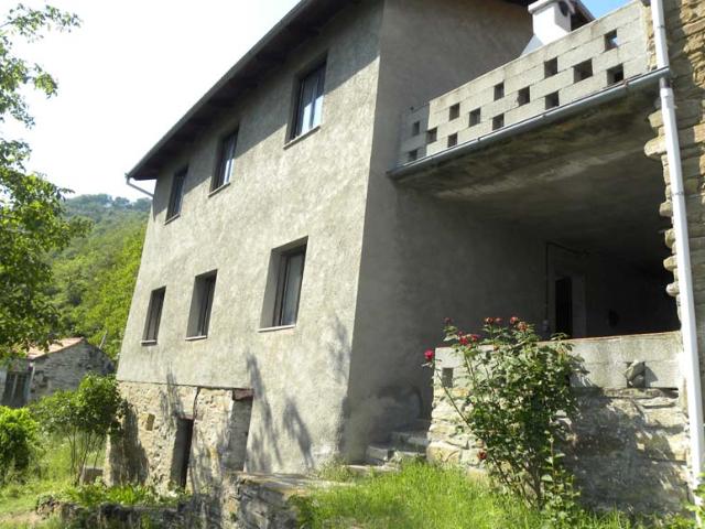 Villa Indipendente in vendita a Piemonte, Asti