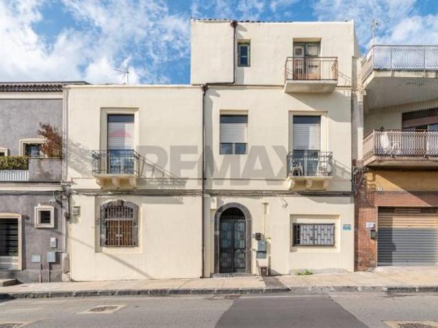 Villa Indipendente in vendita a Picanello-Ognina-Barriera-Canalicchio, San Gregorio Di Catania