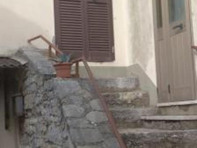 Villa Indipendente in vendita a Unione dei Comuni Montani Amiata Grossetana, Semproniano