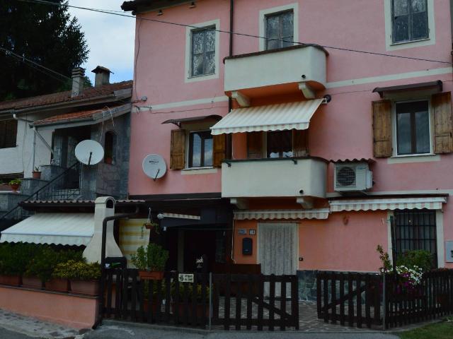 Villa Indipendente in vendita a Piemonte, Alessandria