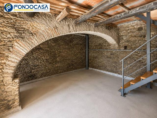 Villa Indipendente in vendita a Stella, Liguria