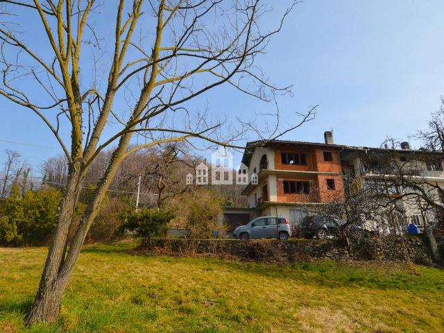 Villa Indipendente in vendita a Val di Chy, Piemonte