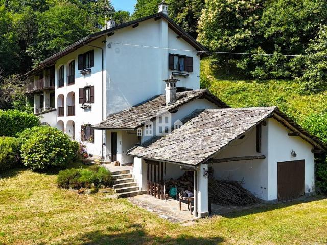 Villa Indipendente in vendita a Valchiusa, Piemonte