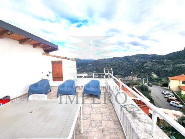 Villa Indipendente in vendita a Bevera, Ventimiglia