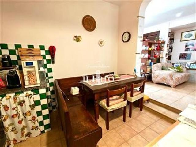 Box in vendita a Campiglioni, Camaiore