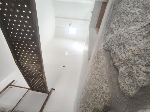 Casa en venta en Eiroás, Ourense