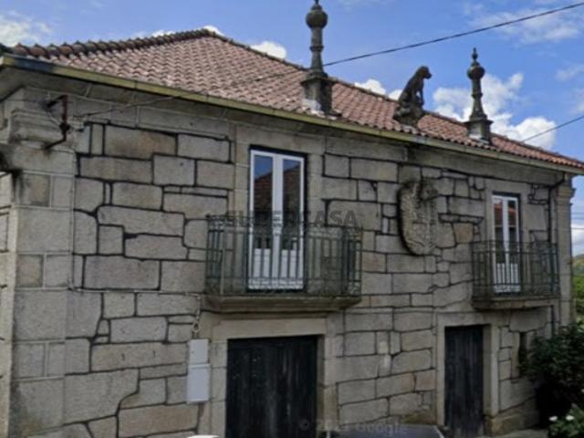 Casa venda em Côtaros, Monção
