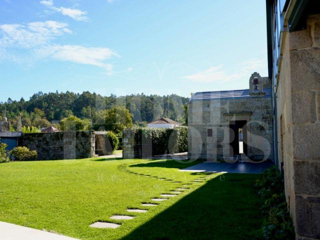 Casa venda em Fataúnços, Viseu