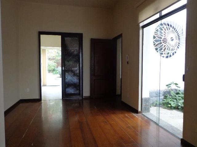 Casa aluguel em Regional Centro-Sul, Belo Horizonte