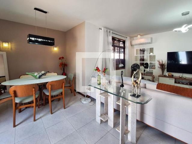Casa aluguel em Região Geográfica Imediata do Rio de Janeiro, Região Metropolitana do Rio de Janeiro