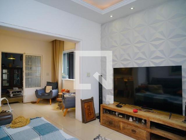 Casa aluguel em Região Geográfica Imediata do Rio de Janeiro, Região Metropolitana do Rio de Janeiro